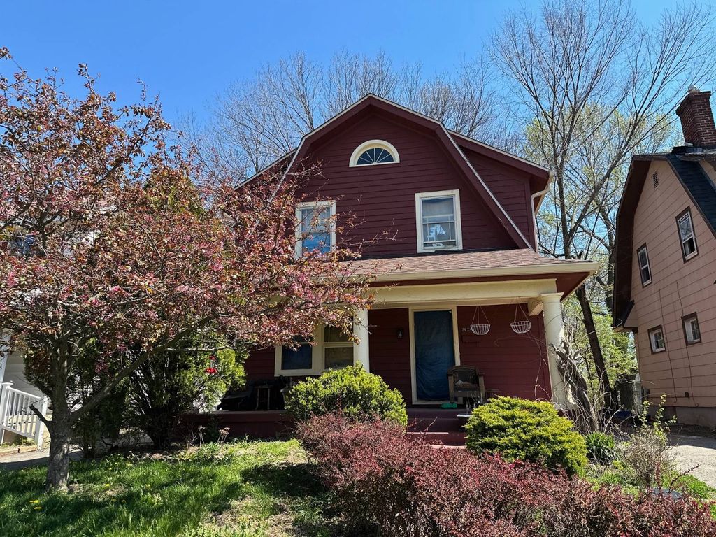 Photo of 2028 Rustic Rd, Dayton, OH 45405 (MLS # 11740169)