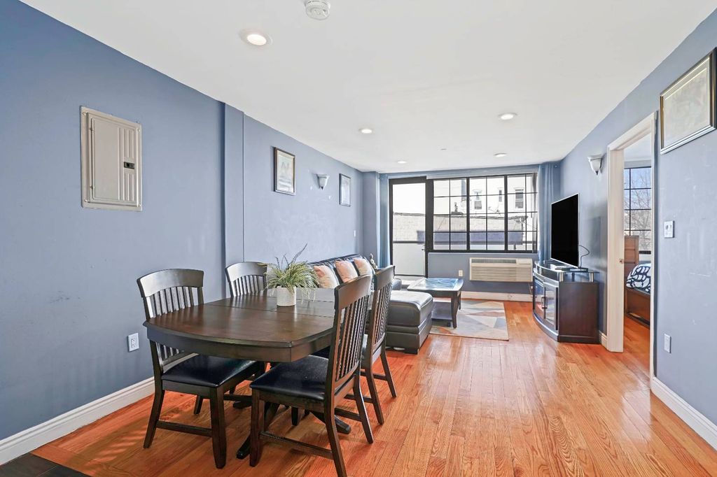 Photo of 311 Saint Nicholas Avenue #3H, Ridgewood, NY 11385 (MLS # 11664854)