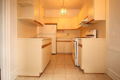 Photo of 128 Marine Ave, Brooklyn, NY 11209 (MLS # 11678401)