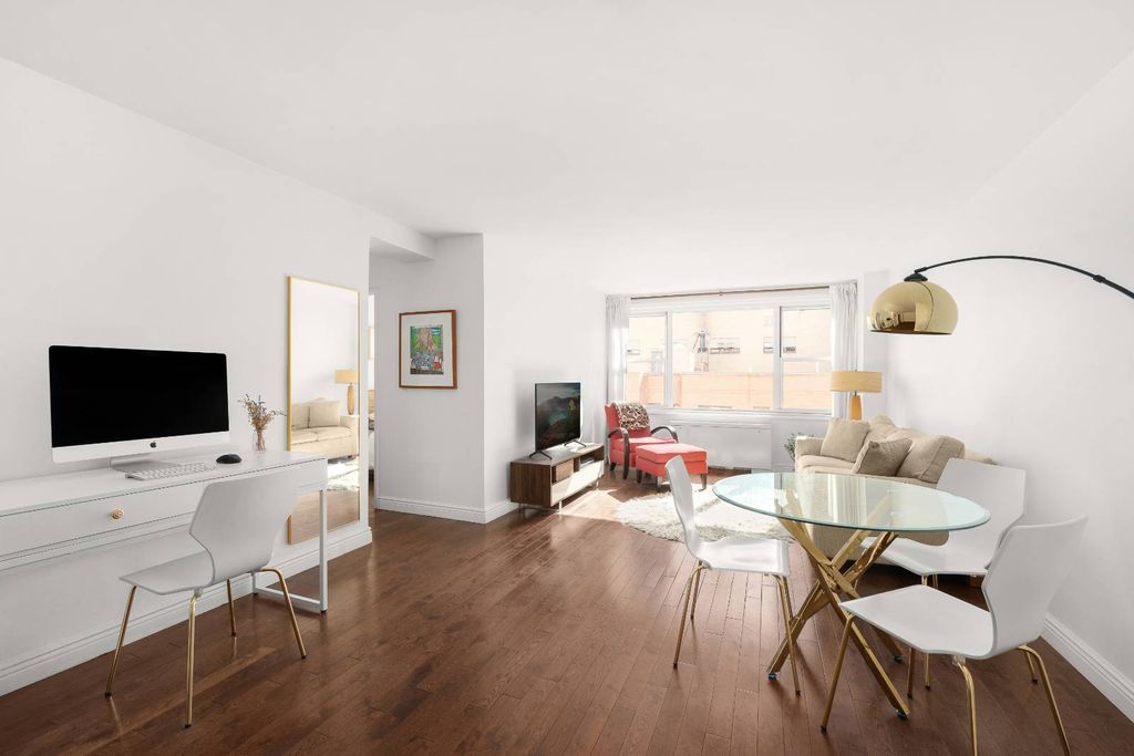 Photo of 444 E 75th St #8F, New York, NY 10021 (MLS # 11585686)