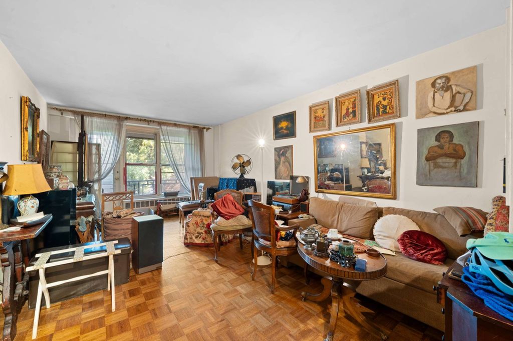 Photo of 3511 85th St #3J, Jackson Heights, NY 11372 (MLS # 11585517)