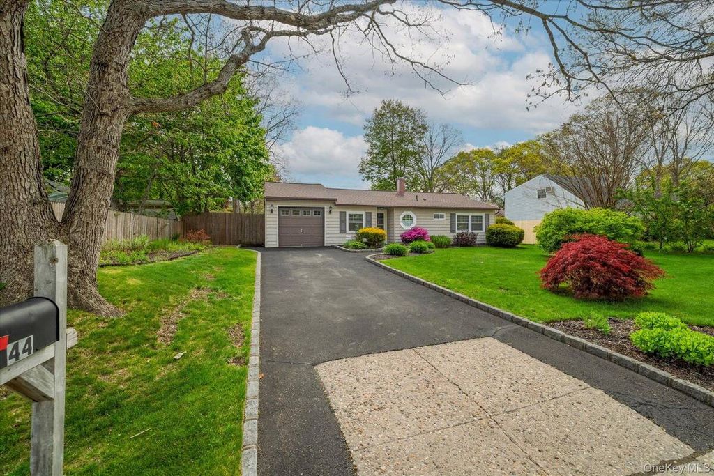 Photo of 44 Meyer Lane, Medford, NY 11763 (MLS # 11774978)