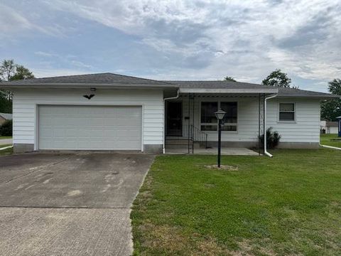 Photo of 1102 S willow Dr, Robinson, IL 62454 (MLS # 11732742)