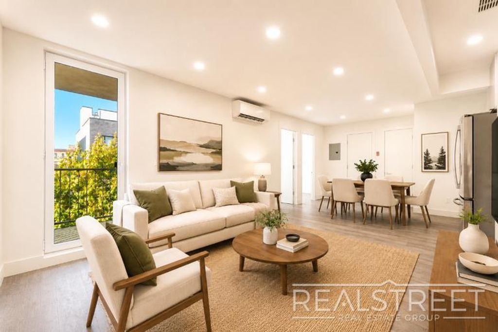 Photo of 1178 Gates Ave #3F, BROOKLYN, NY 11221 (MLS # 11739832)