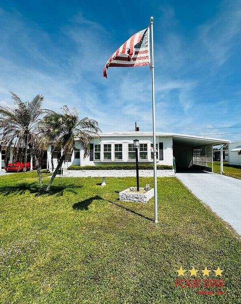 Photo of 194 Orchard St, Port Orange, FL 32127 (MLS # 11692814)