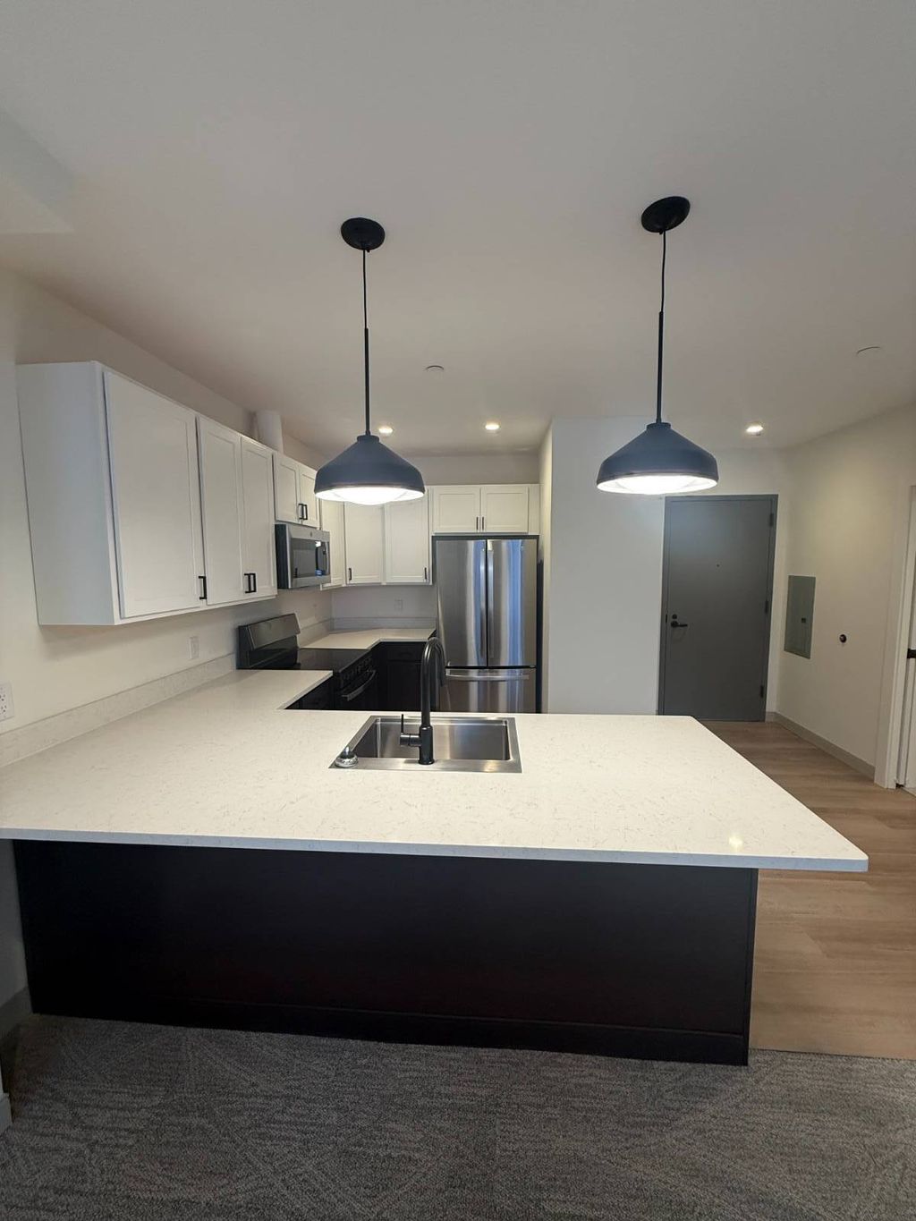 Photo of 1117 W Fayette Street #201, Syracuse, NY 13204 (MLS # 11655441)