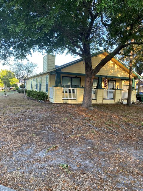 Photo of 1091 Cherokee Village Trail, Winter Springs, FL 32708 (MLS # 11682589)
