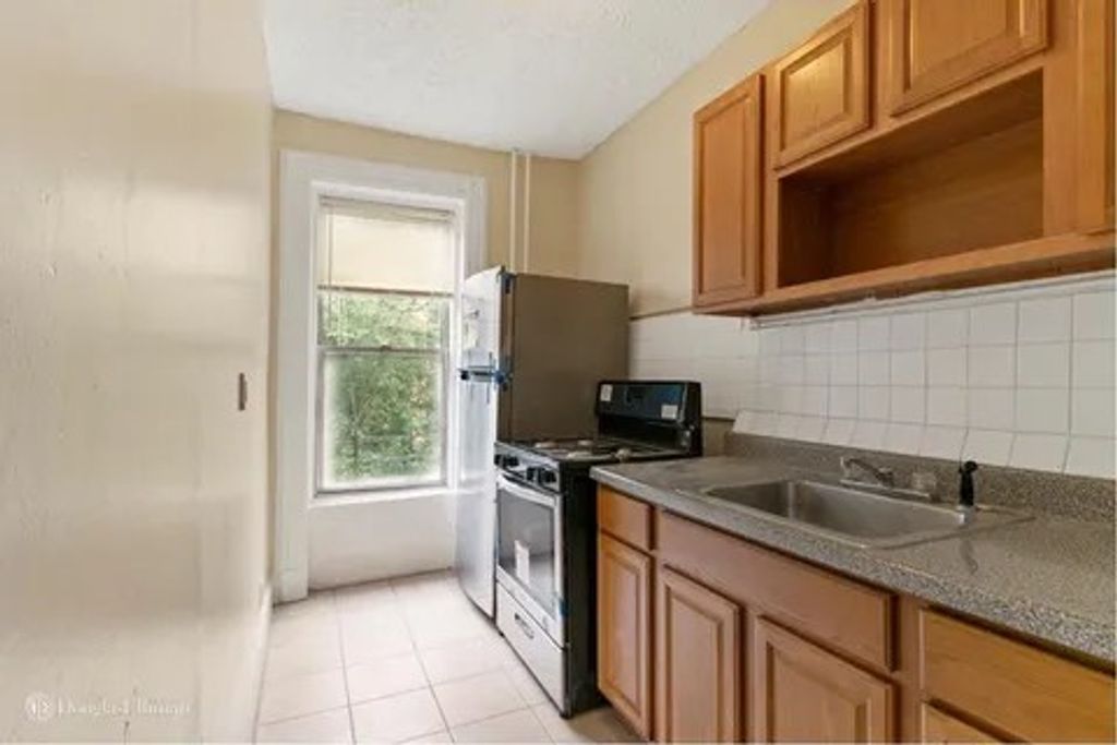 Photo of 734 Madison St #2, Brooklyn, NY 11221 (MLS # 11616747)