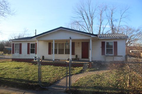 Photo of 923 4th St, Uniontown, KY 42461 (MLS # 11634085)