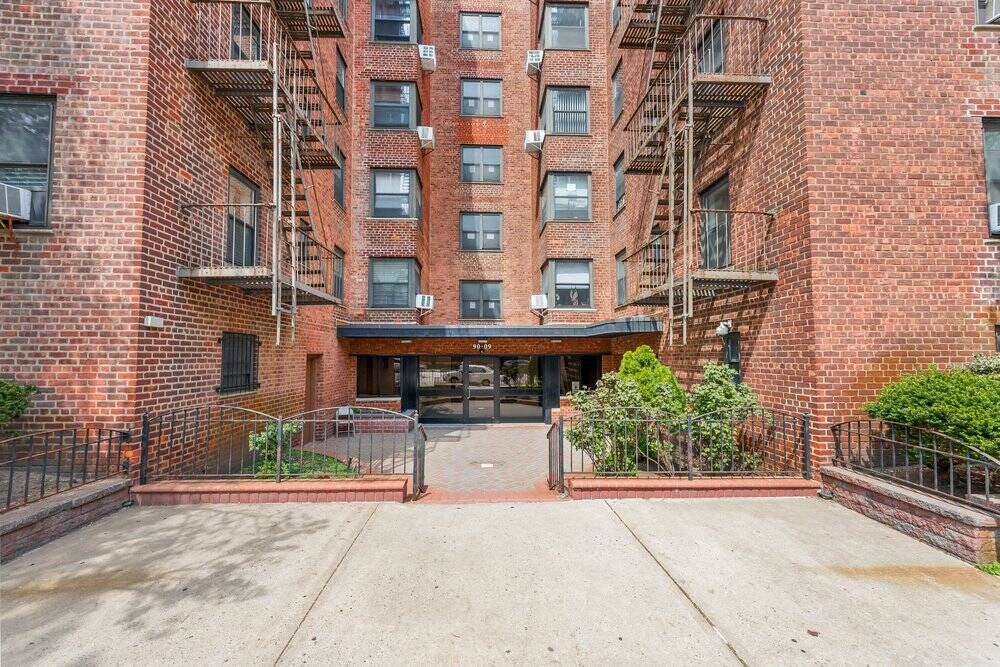 Photo of 9009 Northern Blvd #302, Jackson Heights, NY 11372 (MLS # 11694923)