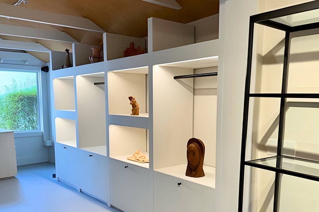 Photo of 23 Newtown Lane, East Hampton, NY 11937 (MLS # 11620934)