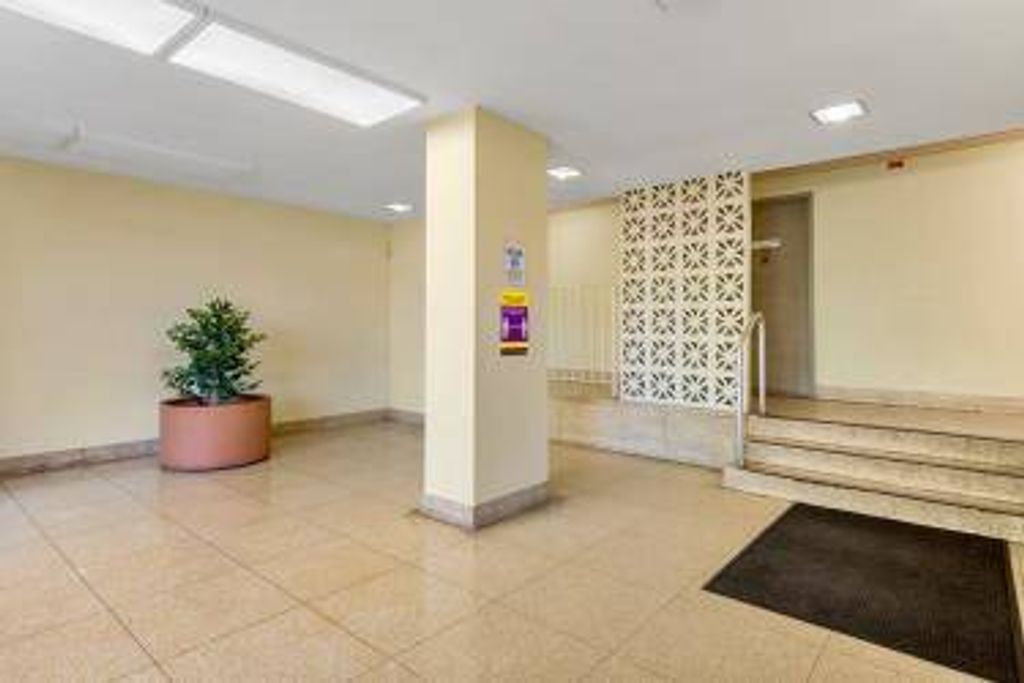 Photo of 1966 New bold Ave #104, Bronx, NY 10472 (MLS # 11587170)