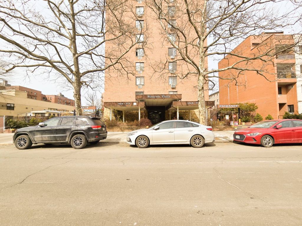 Photo of 14477 Roosevelt Avenue #8F, Flushing, NY 11354 (MLS # 11666101)