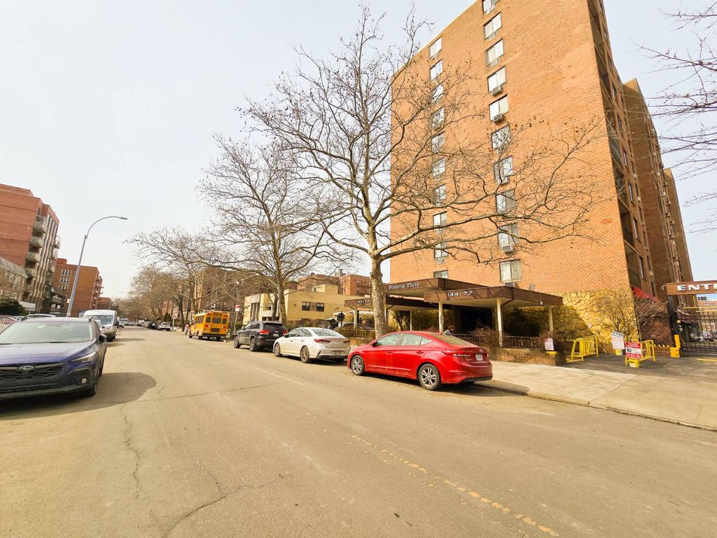 Photo of 14477 Roosevelt Avenue #8F, Flushing, NY 11354 (MLS # 11666101)