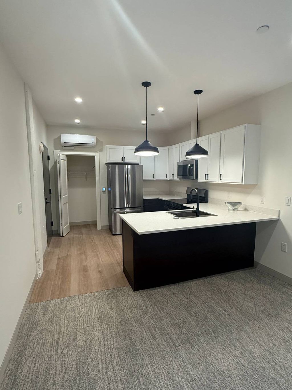 Photo of 1117 W Fayette Street #104, Syracuse, NY 13204 (MLS # 11655433)