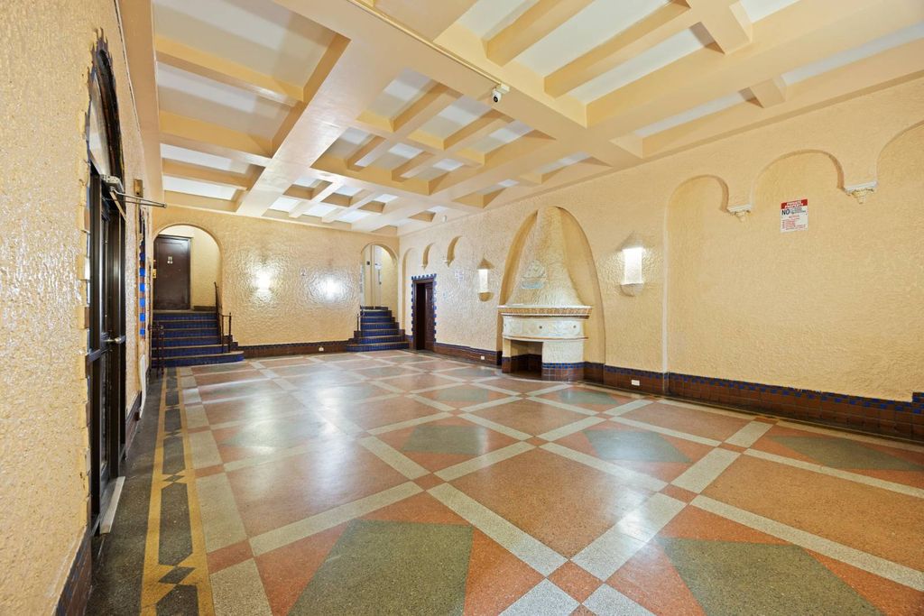 Photo of 3100 Brighton 3rd St #3J, BROOKLYN, NY 11235 (MLS # 11673213)