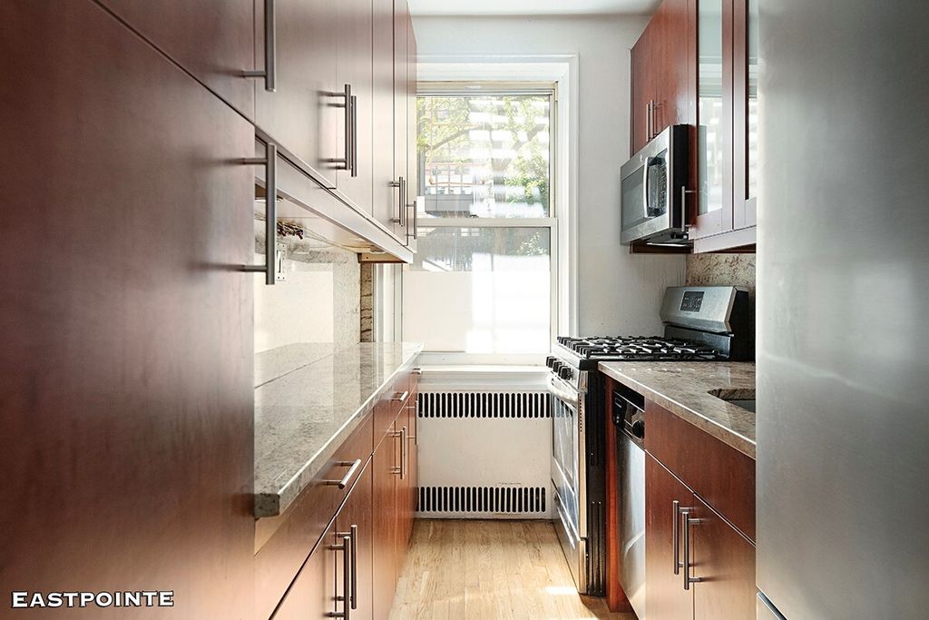 Photo of 305 West 52nd Street #1H, New York, NY 10019 (MLS # 11593486)