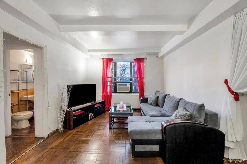 Photo of 1690 Metropolitan Avenue #1E, Bronx, NY 10462 (MLS # 11676442)