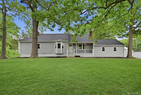 Photo of 101 Rustic Road, Centereach, NY 11720 (MLS # 11781037)