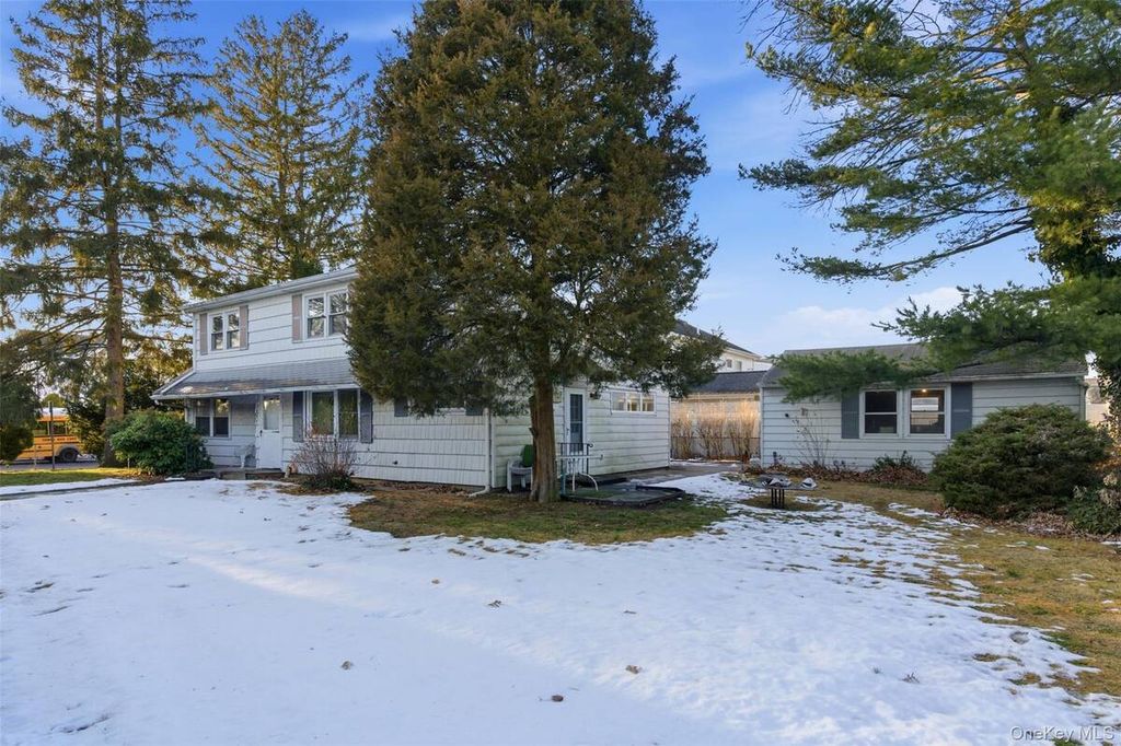 Photo of 2377 Stewart Avenue, Westbury, NY 11590 (MLS # 11623087)