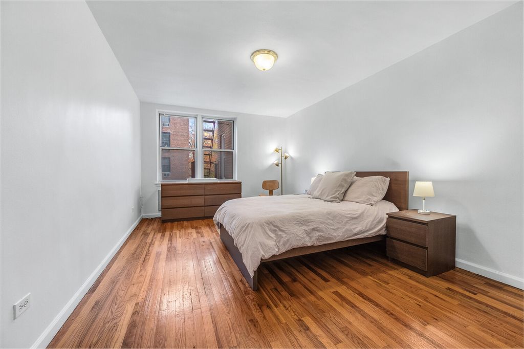 Photo of 415 Argyle Road #4W, Brooklyn, NY 11218 (MLS # 11641299)
