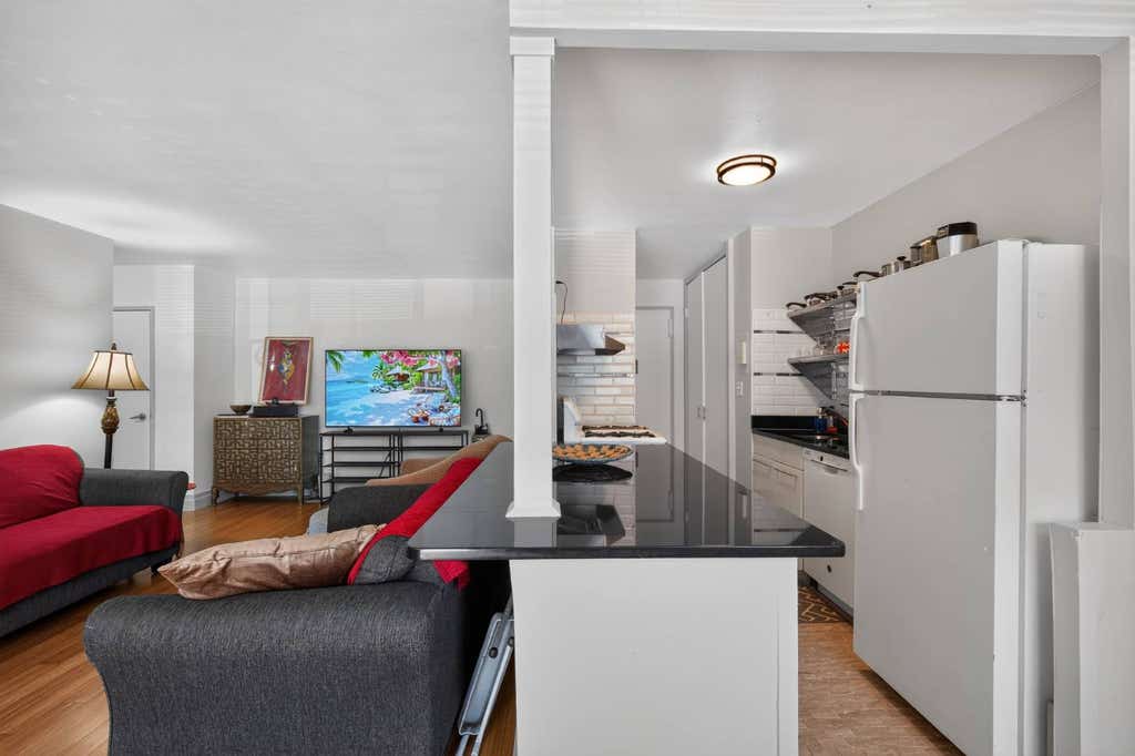 Photo of 240 Cozine Ave #1E, Brooklyn, NY 11207 (MLS # 11840193)