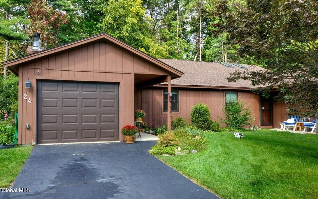 Photo of 24 Thimbleberry Road, Malta, NY 12020 (MLS # 11655016)