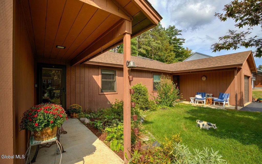 Photo of 24 Thimbleberry Road, Malta, NY 12020 (MLS # 11655016)