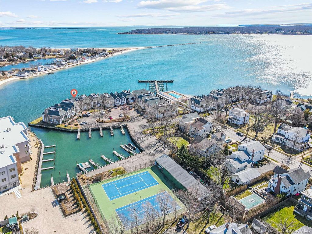 Photo of 40 Stirling Cove, Greenport, NY 11944 (MLS # 11683090)