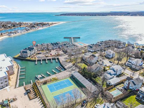 Photo of 40 Stirling Cove, Greenport, NY 11944 (MLS # 11683090)