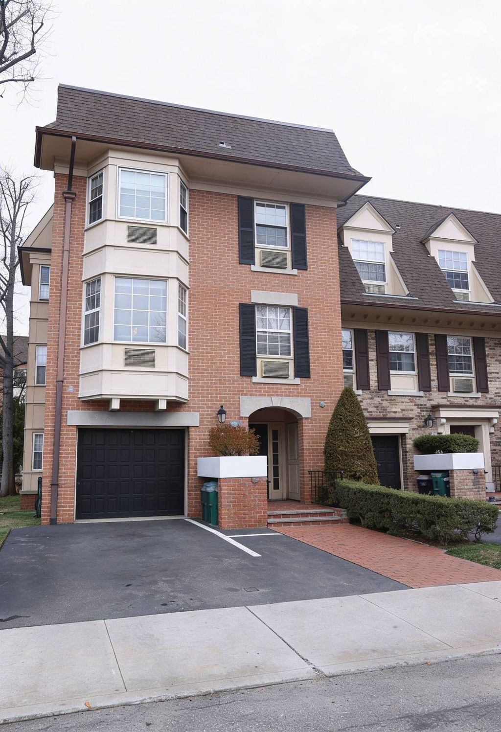 Photo of 20701 Estates Drive #2nd FL - Unit 146M, Bayside, NY 11360 (MLS # 11671744)