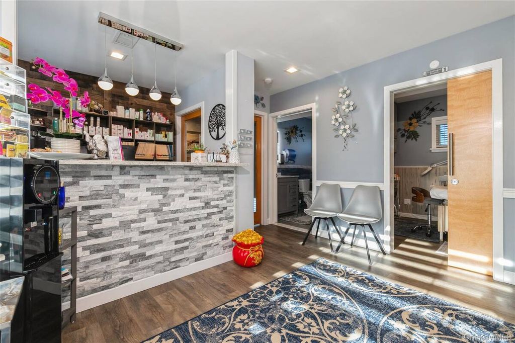 Photo of 1420 Montauk Highway #Suite 1 - Treatment, Oakdale, NY 11769 (MLS # 11676255)