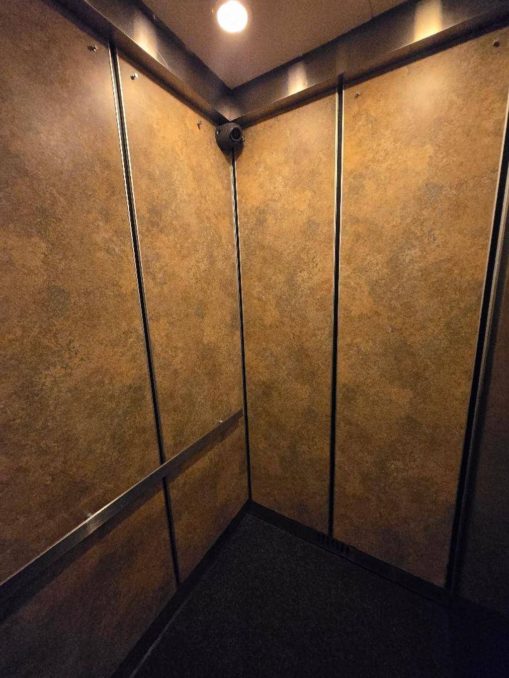 Photo of 709 Warburton Avenue #7G, Yonkers,, NY 10701 (MLS # 11741724)