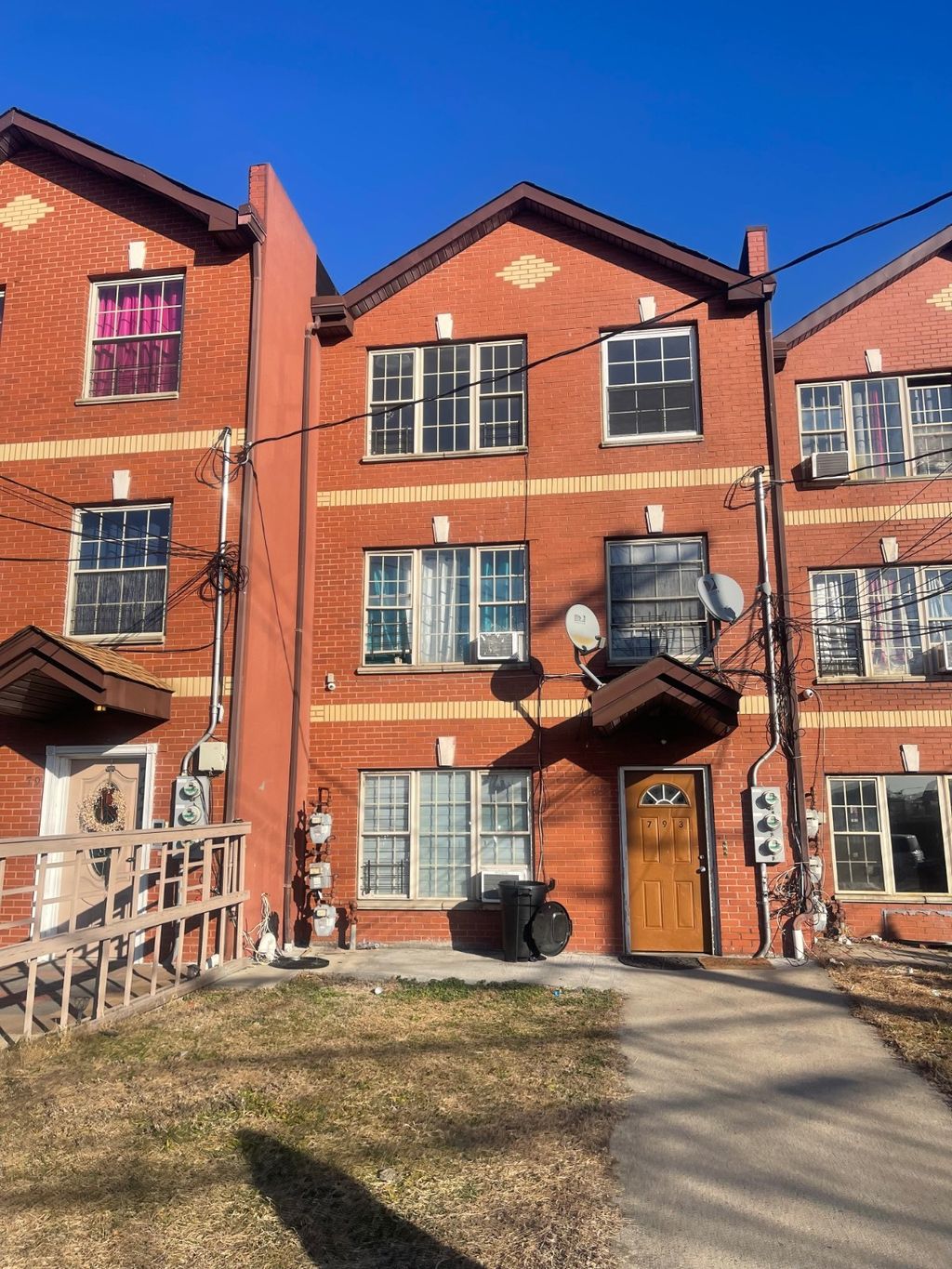 Photo of 793 Fountain Ave, Brooklyn, NY 11208 (MLS # 11629490)