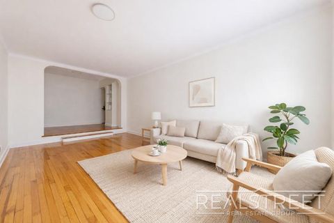 Photo of 100 East 21st St #617, BROOKLYN, NY 11226 (MLS # 11694543)