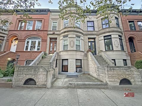 Photo of 139 Midwood Street, Brooklyn, NY 11225 (MLS # 11654754)