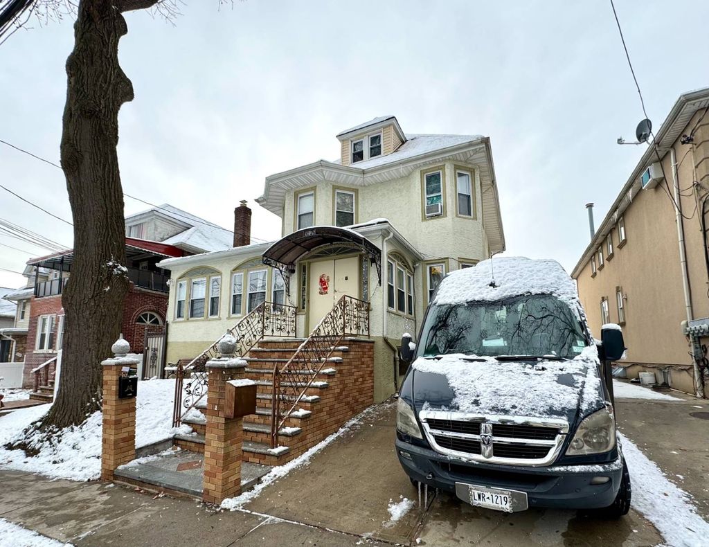 Photo of 3126 Buell Street, East Elmhurst, NY 11369 (MLS # 11618944)