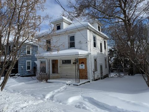 Photo of 154 Collingwood N Ave, Syracuse, NY 13206 (MLS # 11651774)