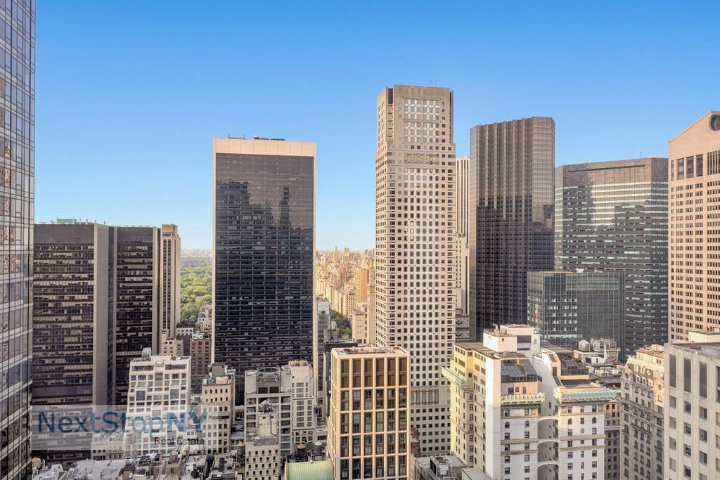 Photo of 20 West 53rd Street #36A, New York, NY 10019 (MLS # 11874111)
