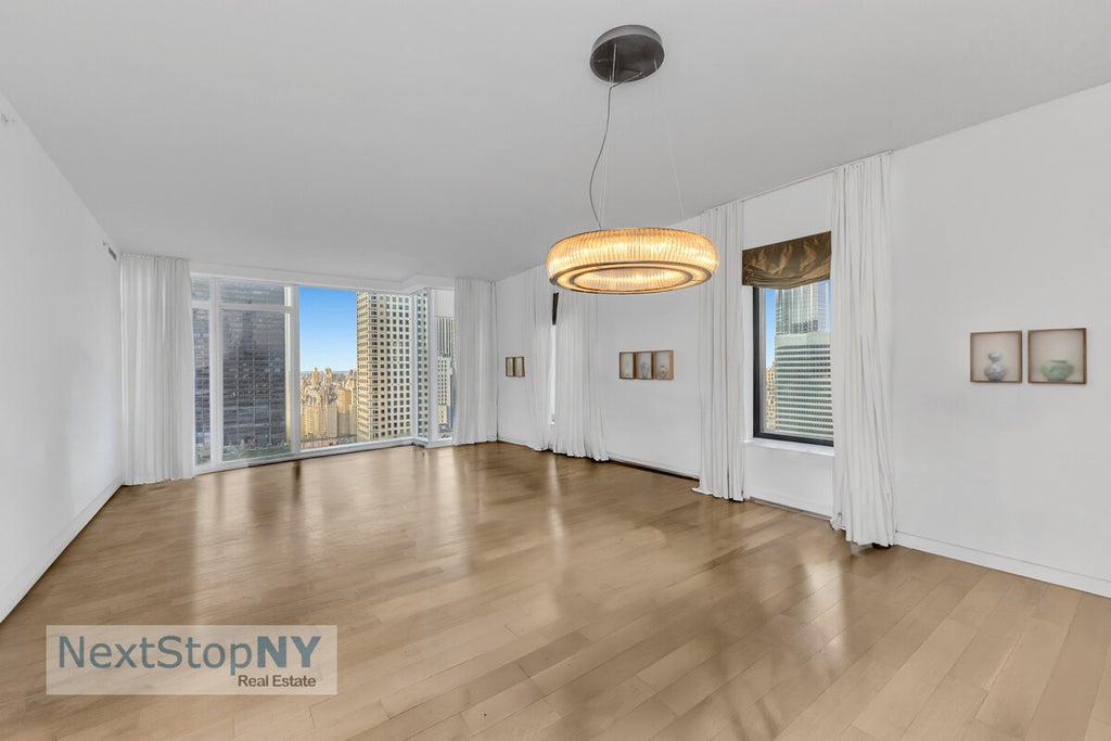 Photo of 20 West 53rd Street #36A, New York, NY 10019 (MLS # 11874111)