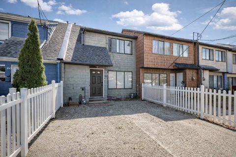 Photo of 182 Arlington Pl, Staten Island, NY 10303 (MLS # 11676566)