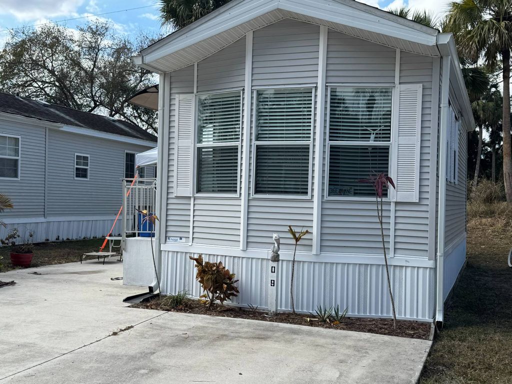 Photo of 5500 St Lucie Blvd #O-9, Fort Pierce, FL 34946 (MLS # 11642376)