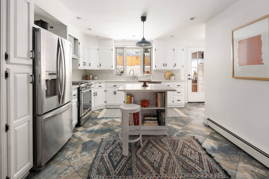 Photo of 380 Sackett Street #HOUSE, Brooklyn, NY 11231 (MLS # 11639358)