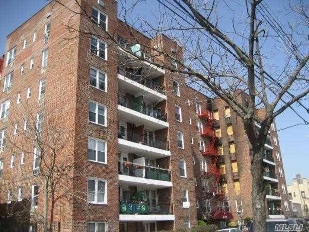 Photo of 8470 129th Street #4U, Kew Gardens, NY 11415 (MLS # 11742603)