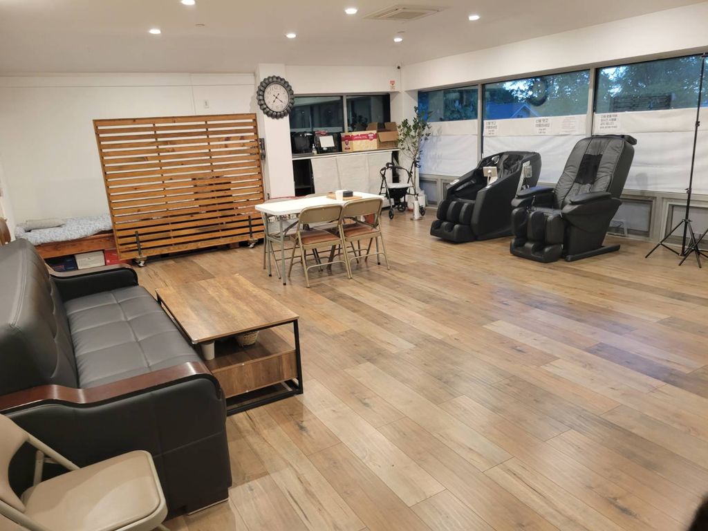 Photo of 3541 156th St, Flushing, NY 11354 (MLS # 11604589)