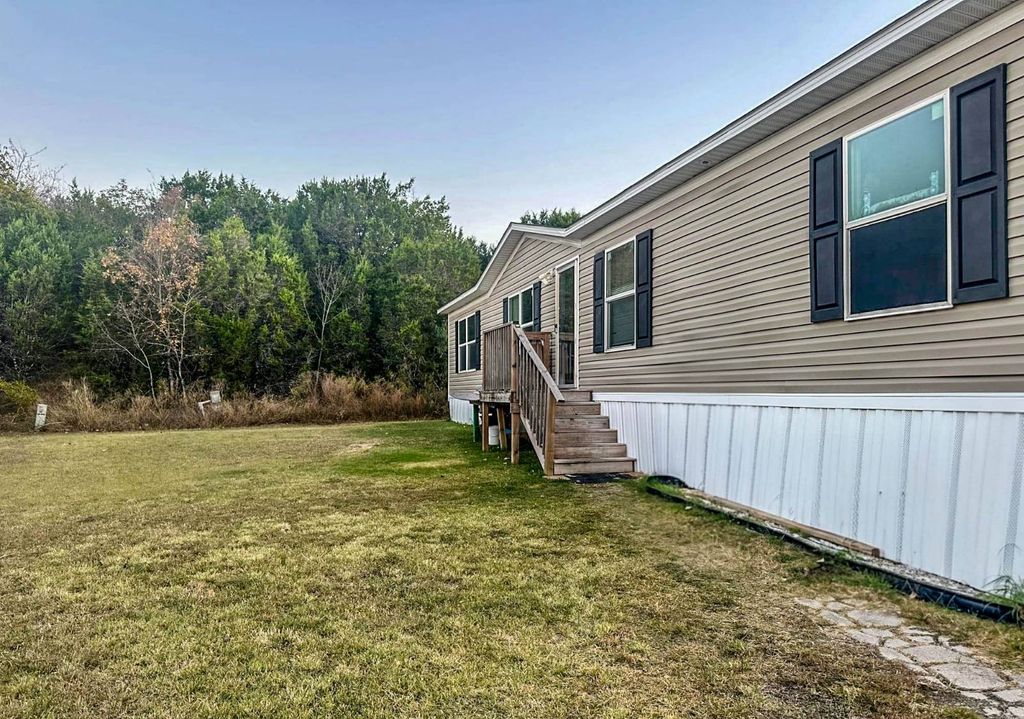 Photo of 1704 Martin Luther King Jr Blvd #235, Killeen, TX 76543 (MLS # 11620902)