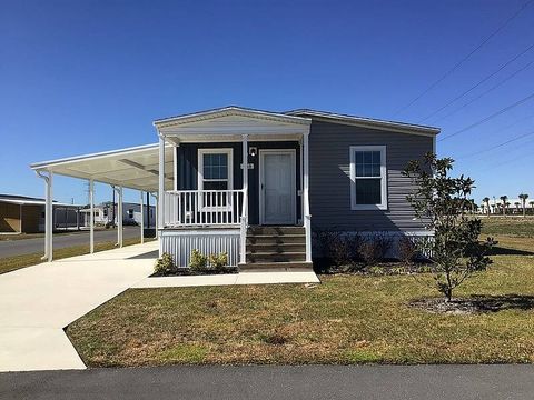 Photo of 158 Corbans Way, Avon Park, FL 33825 (MLS # 11651695)