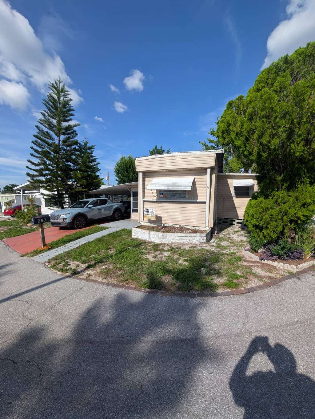 Photo of 2560 62nd Ave n AVE #257, Saint Petersburg, FL 33702 (MLS # 11935512)