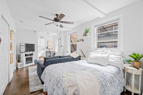 Photo of 321 East 43rd Street #815, New York, NY 10017 (MLS # 11676132)