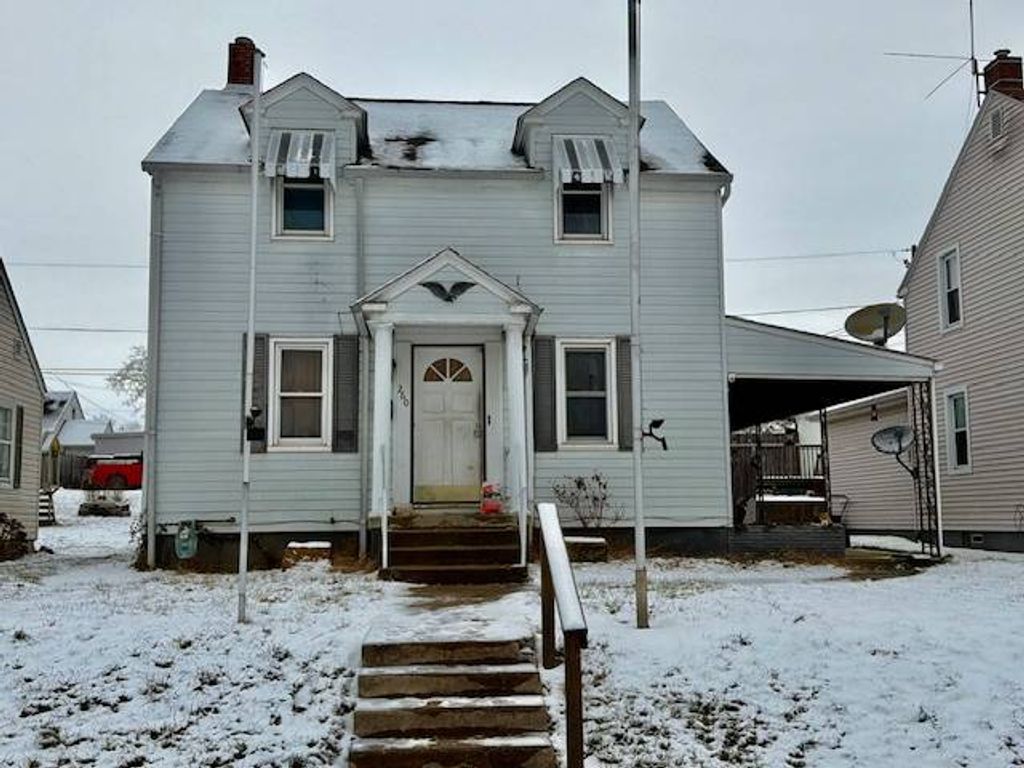 Photo of 260 Angle W Ave, Logan, OH 43138 (MLS # 11618638)